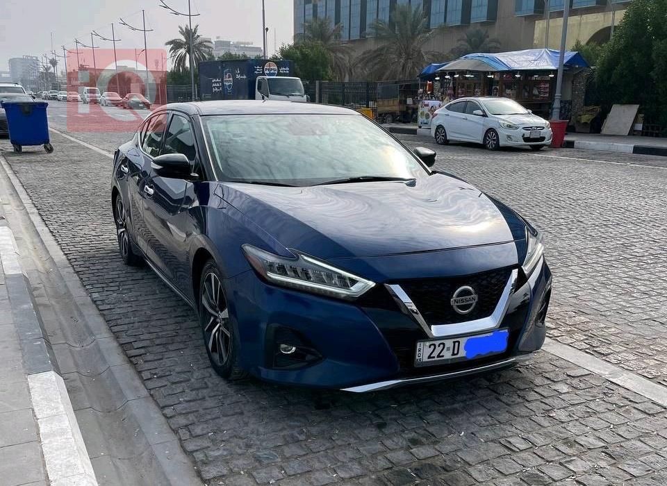 Nissan Maxima